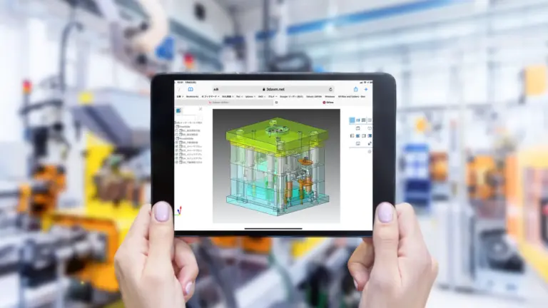 3DAviewmeister の SaaS版STDをタブレットで操作しブラウザだけで3Dモデルを閲覧する様子。